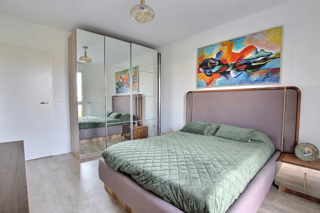 Chambres - Appartement Récent avec Vue Parc à Bois-Colombes