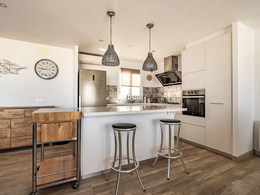 Cuisine - Renovated Flat with Harbour View in Es Castell