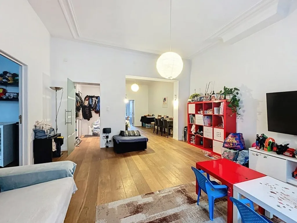 Soggiorno - 2-Bedroom Apartment with Elevator in Anderlecht