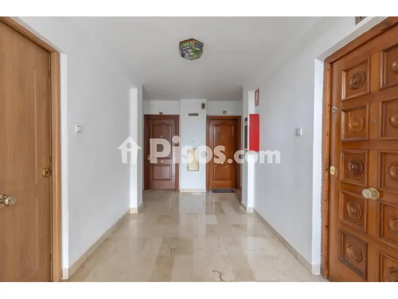 Ingresso - Modernised Apartment with Balcony in Granada