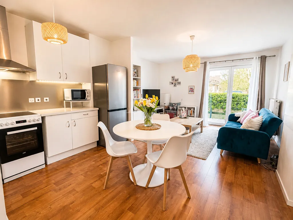 Cucina - Meubled 2-Bedroom Flat with Private Access in Serris Bourg