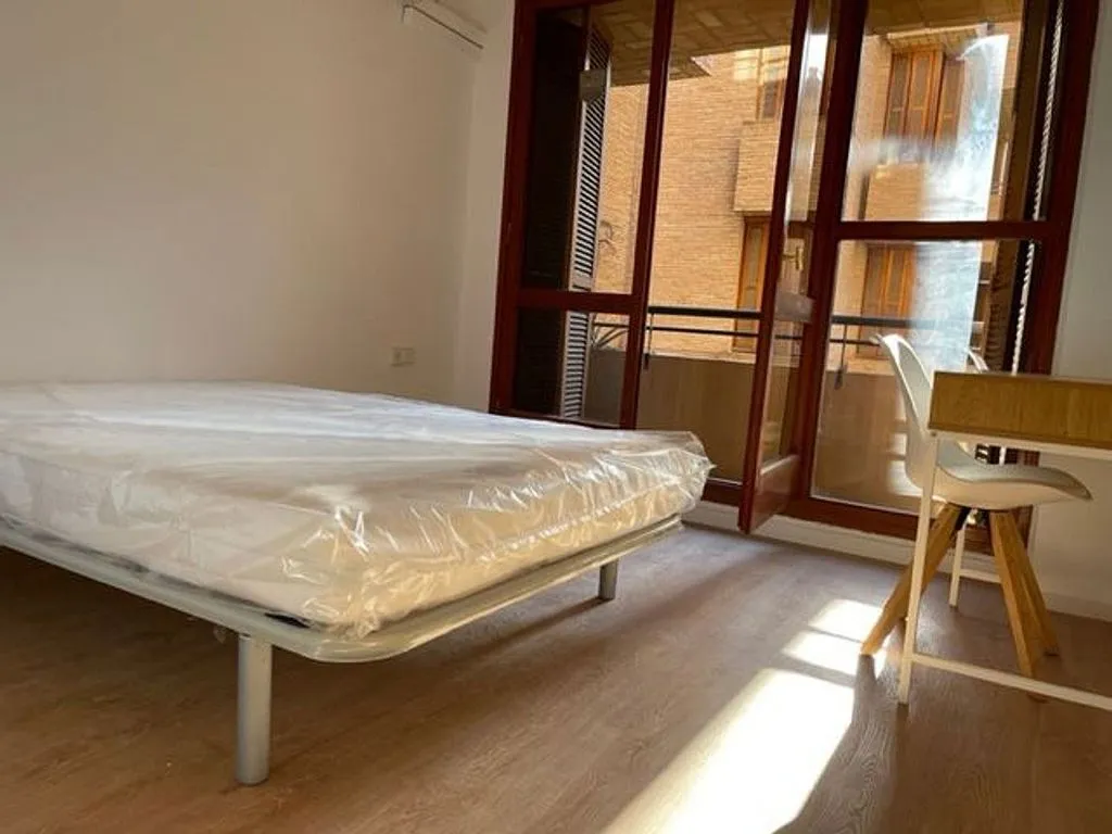 Chambres - Furnished Flat with Balcony in La Xerea, Valencia