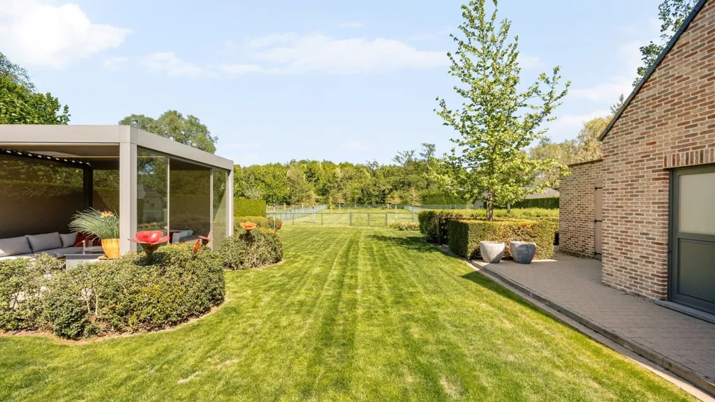 Garden - Stately Villa with Garden in Romershoven