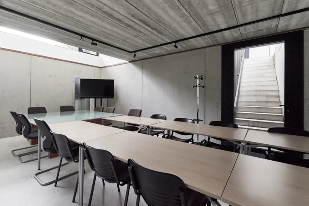 Bureau - Villa Moderne avec Terrasse de 60 m² à La Hulpe