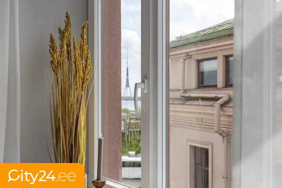 Toad - Studio Flat with City View in Old Riga