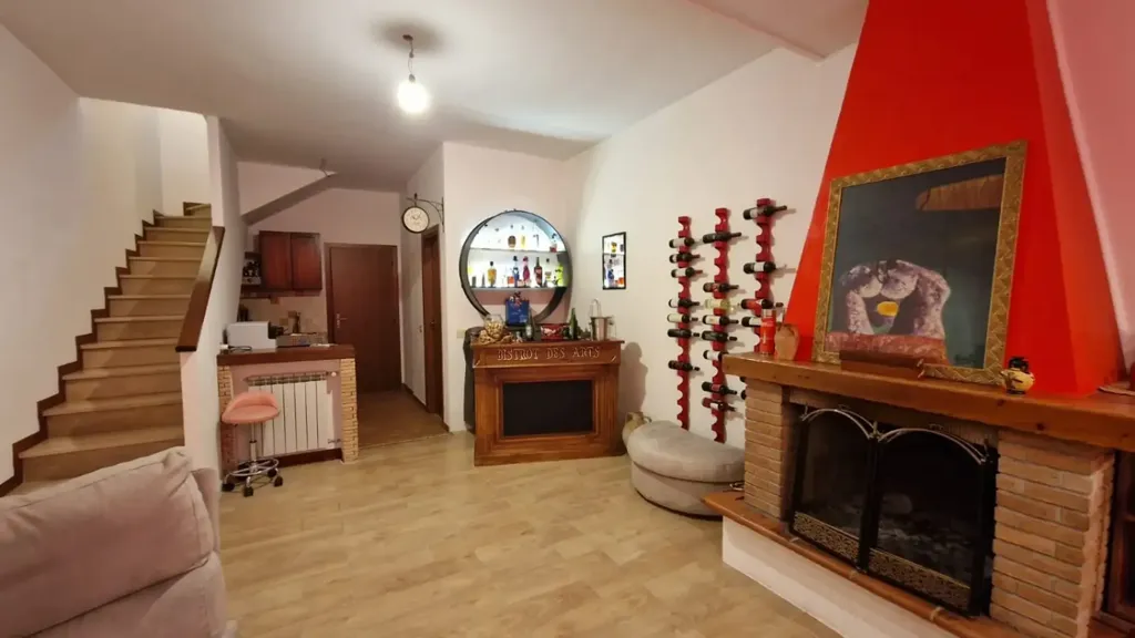 Séjour - Villa with Garden in Ciampino