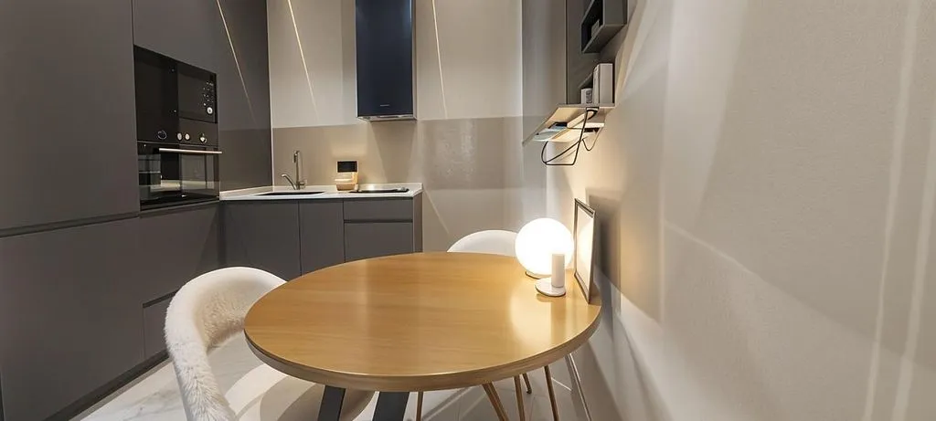 Dining Room - 1-Bedroom Flat with Terrace in Chueca, Madrid
