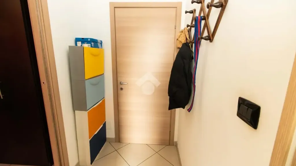 hallway_entrance