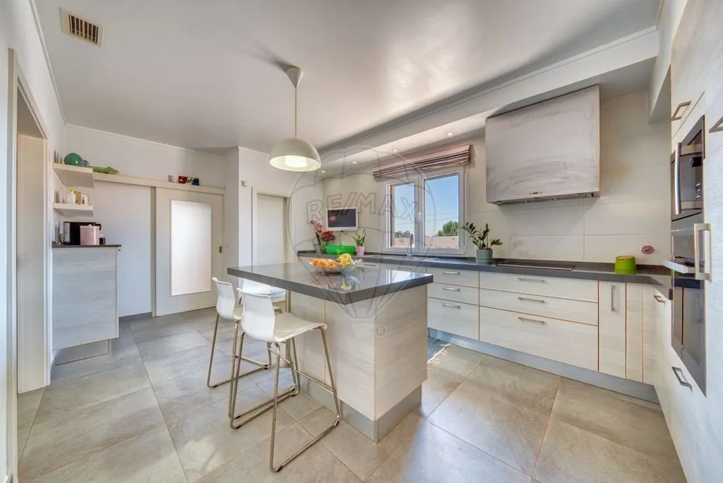 Köök - Luxury Villa with Extensive Land in Torres Novas