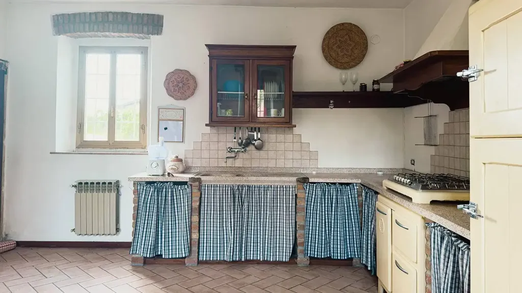 Cuisine - Lombard Rustic Villa with Garden in Torrazza Coste