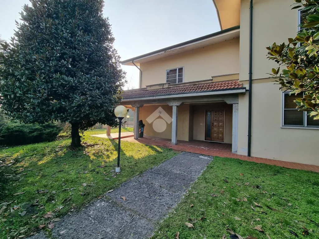 Jardin - Villa with Garden in Borgo Virgilio