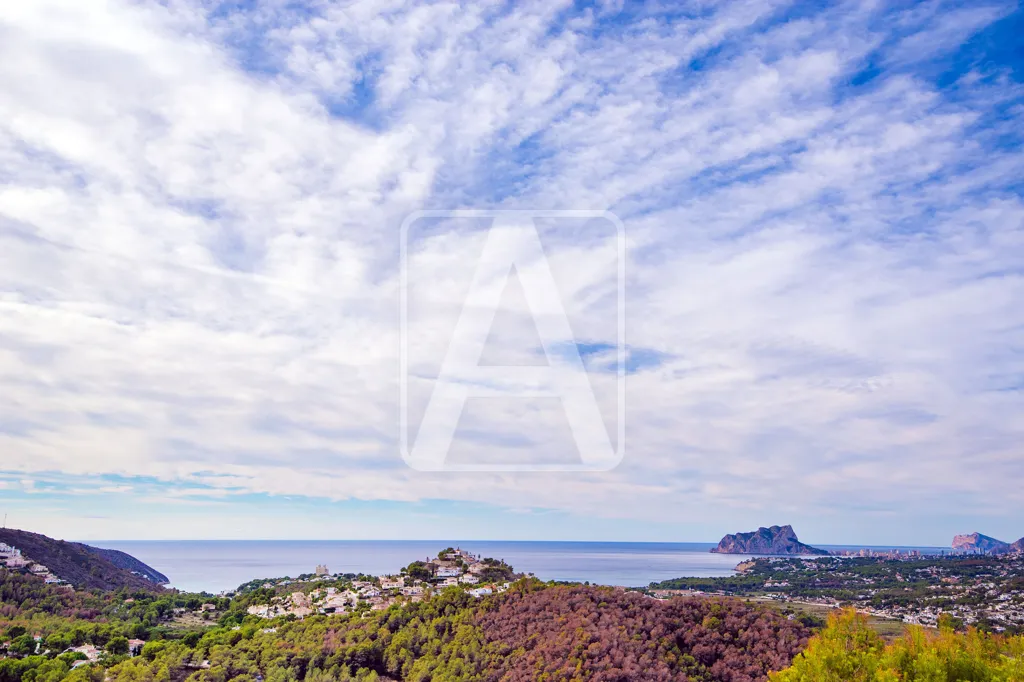 Luxury Villa with Sea Views in Moraira