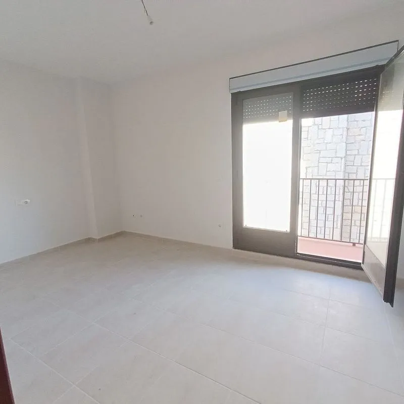 Pièces - Apartment with Balcony and Terrace in Hervás Centre