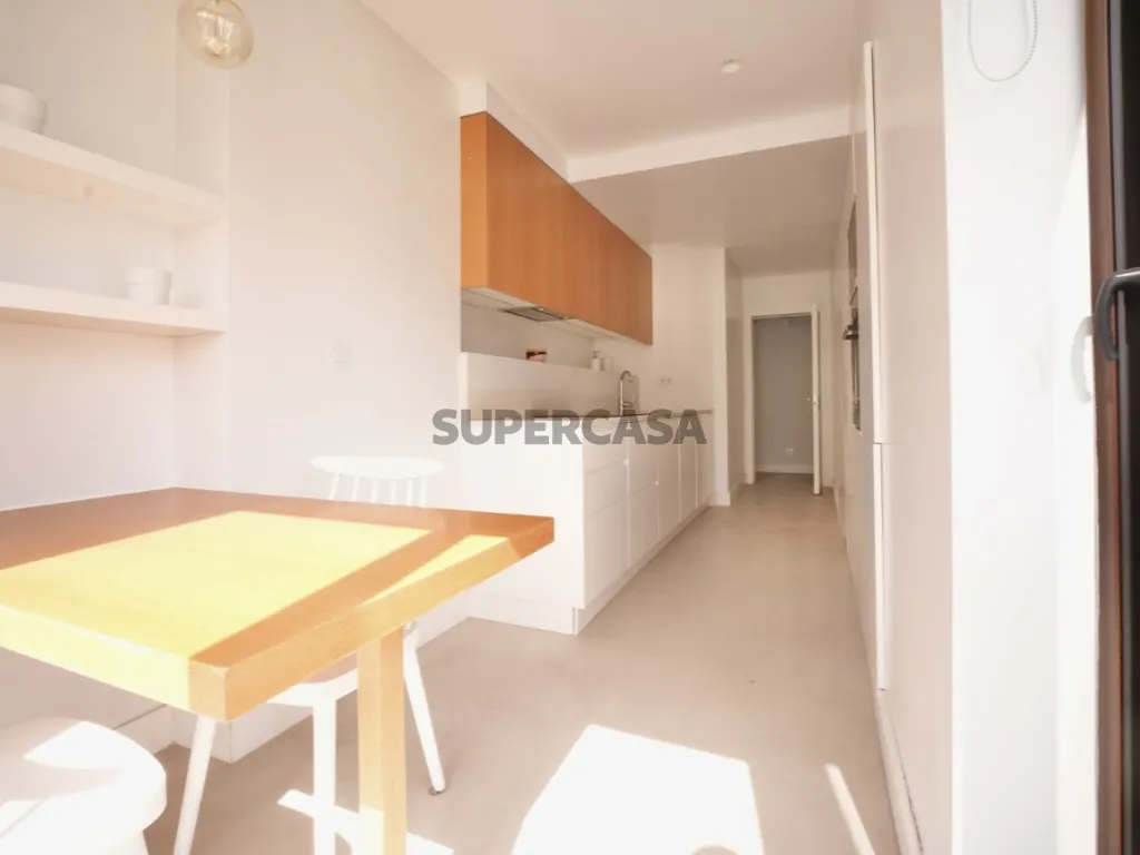 Salle à manger - 2-Bedroom Apartment with Panoramic Views in Monte Estoril