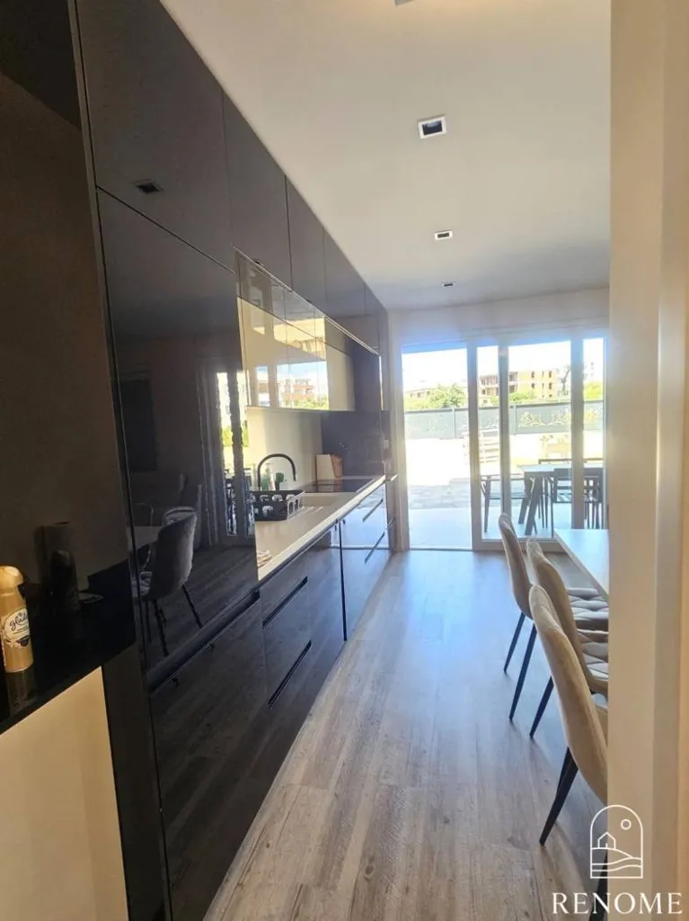 Cucina - Modern Ground Floor Flat with Private Garden in Novigrad