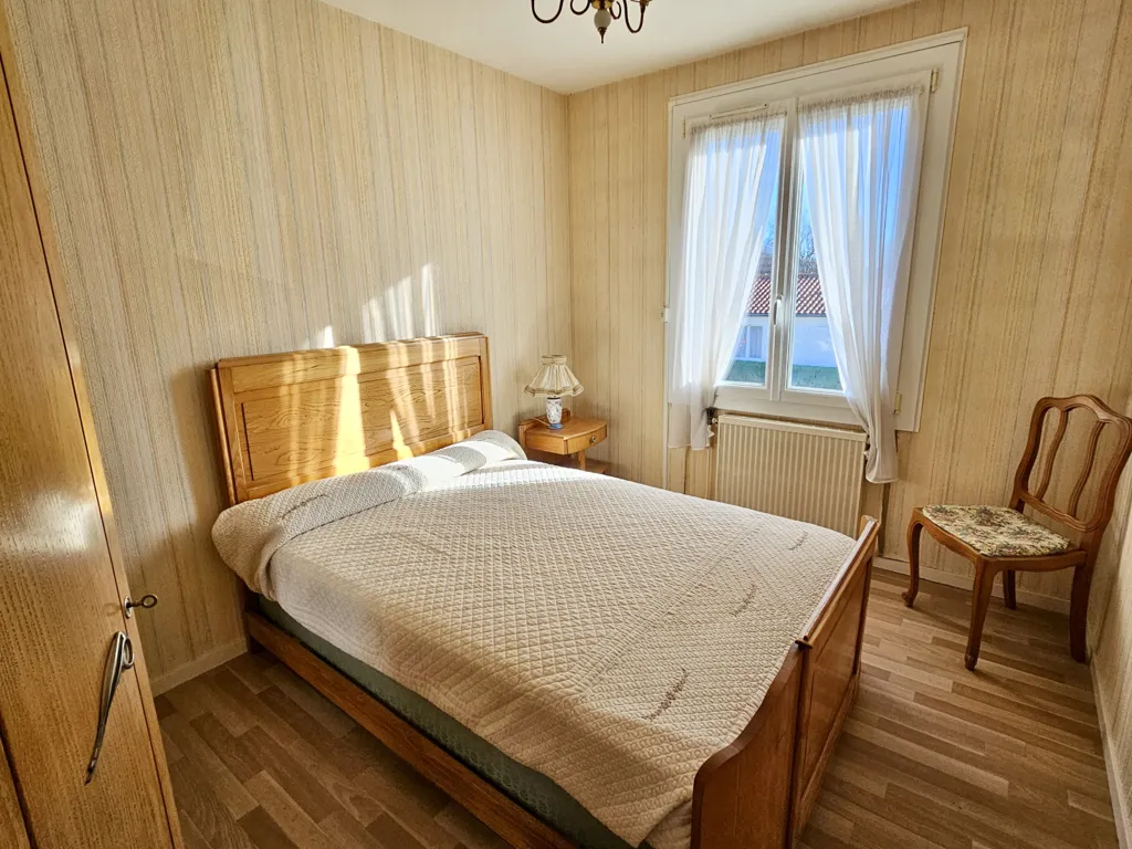 Chambres - Maison au calme avec jardin à Poitiers