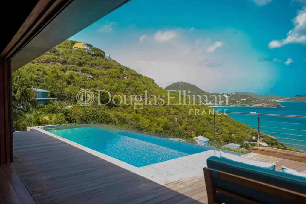 Terrass - Villa with Panoramic Views in Pointe Milou