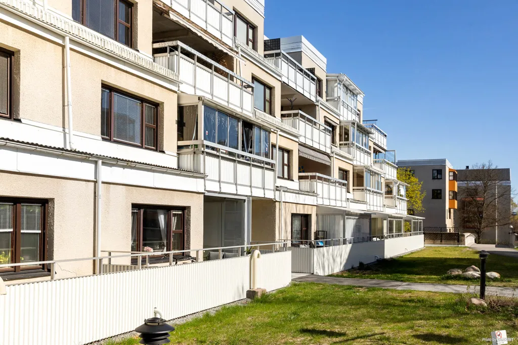 Extérieur - Charming Apartment with Sunny Terrace in Kista