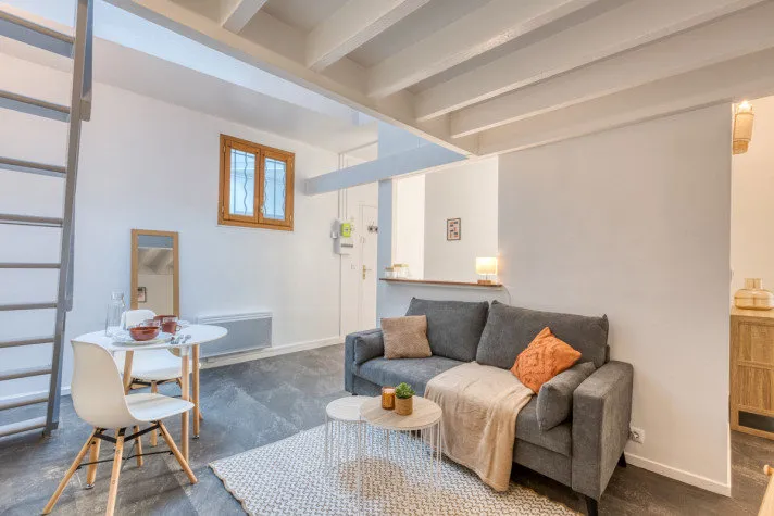 Elutuba - Studio with Seine View in Melun Centre