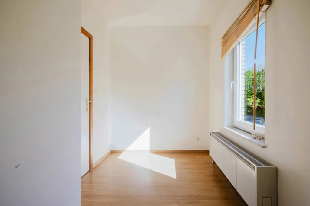 other_room