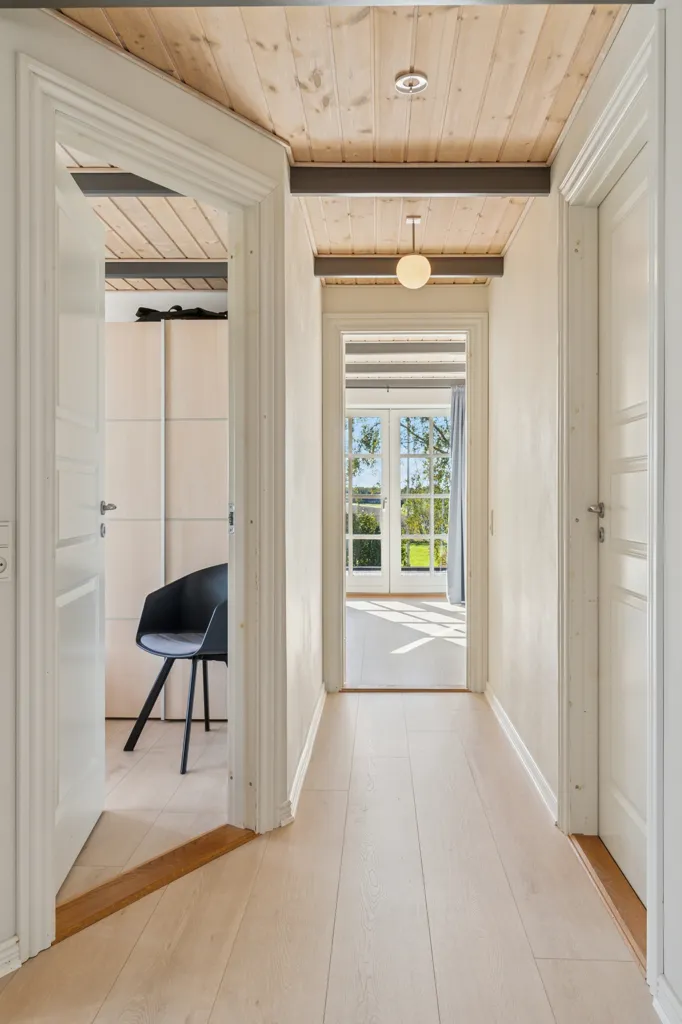 Entrée - Renovated Farmhouse with Open Fields in Låstrup