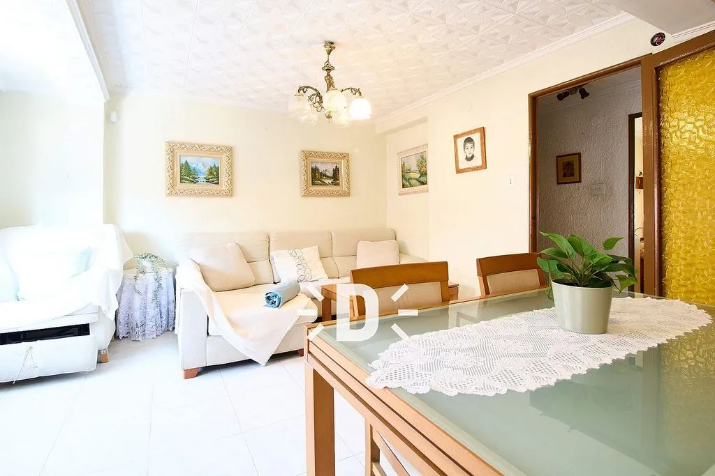Salle à manger - Apartment with Balcony in Benetússer