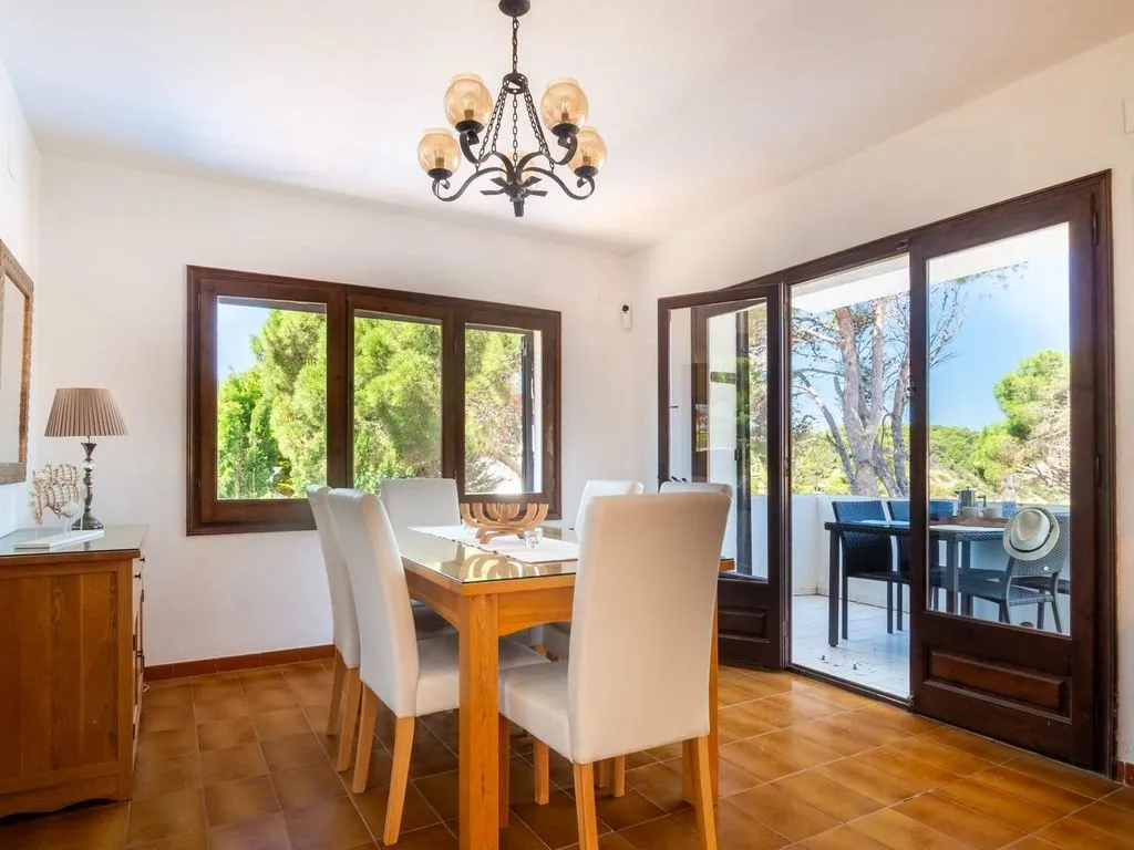 Dining Room - Sea View House with Pool in Cala Mateua