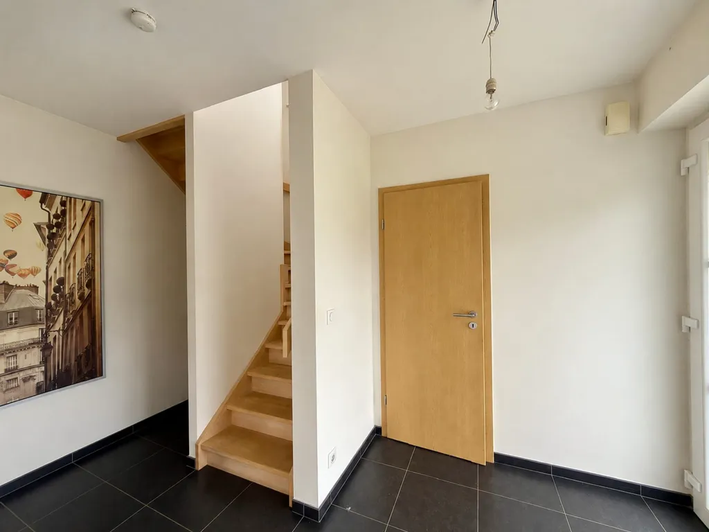 Hallway - Contemporary Villa with Garden in Wavre