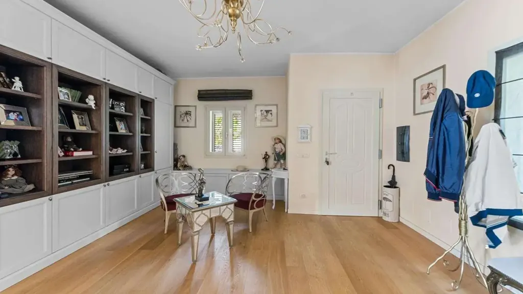 Kabinet - Villa with Lake View in Menaggio