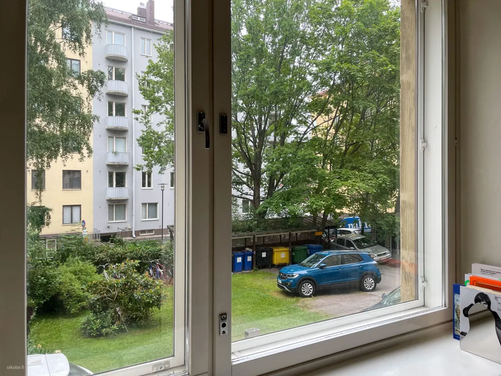 Toad - Apartment with District Heating in Töölö, Helsinki