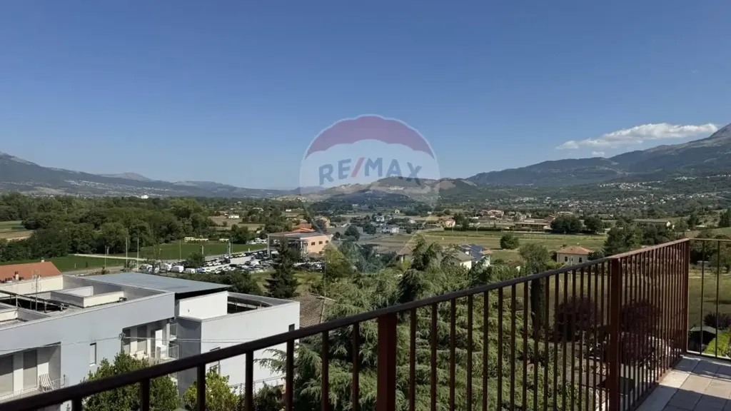 Balcon - Attico with Terrace in Bellavista, L'Aquila