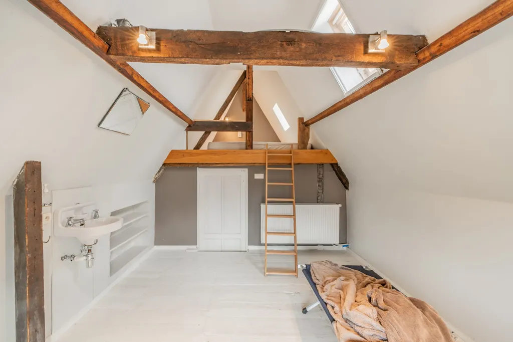 Pièces - Townhouse avec Piscine à Bruges