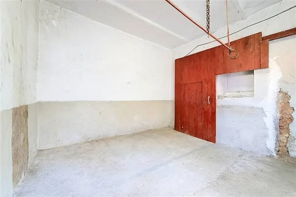 other_room