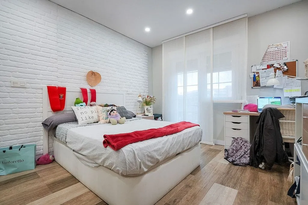 Chambres - Semi-detached House with Garage in Getafe Centre