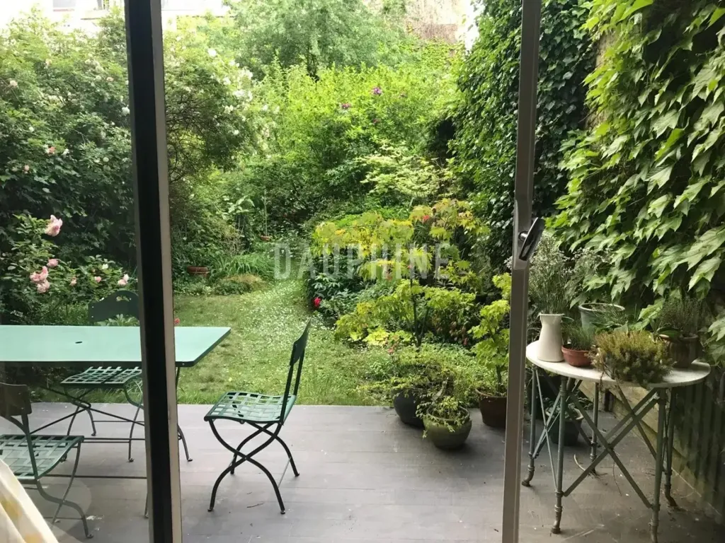 Aed - Duplex with Private Garden in Paris 15