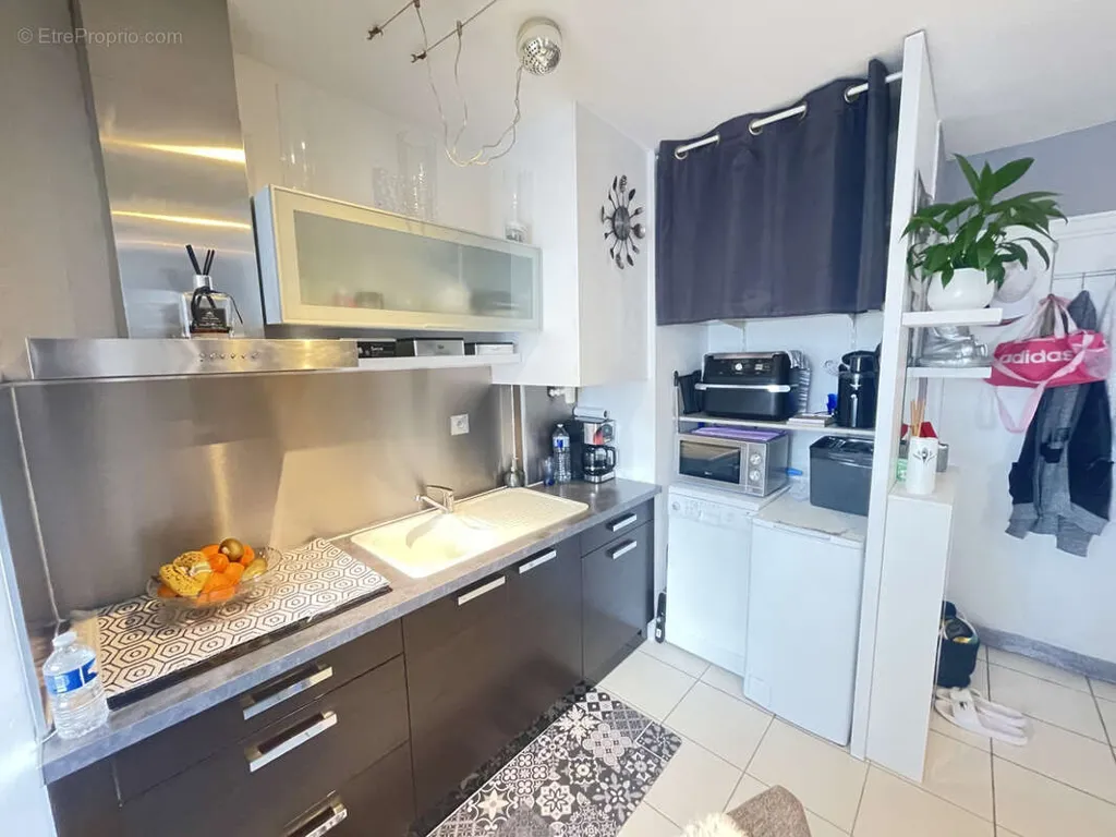 Cucina - Studio with Private Parking in City Centre