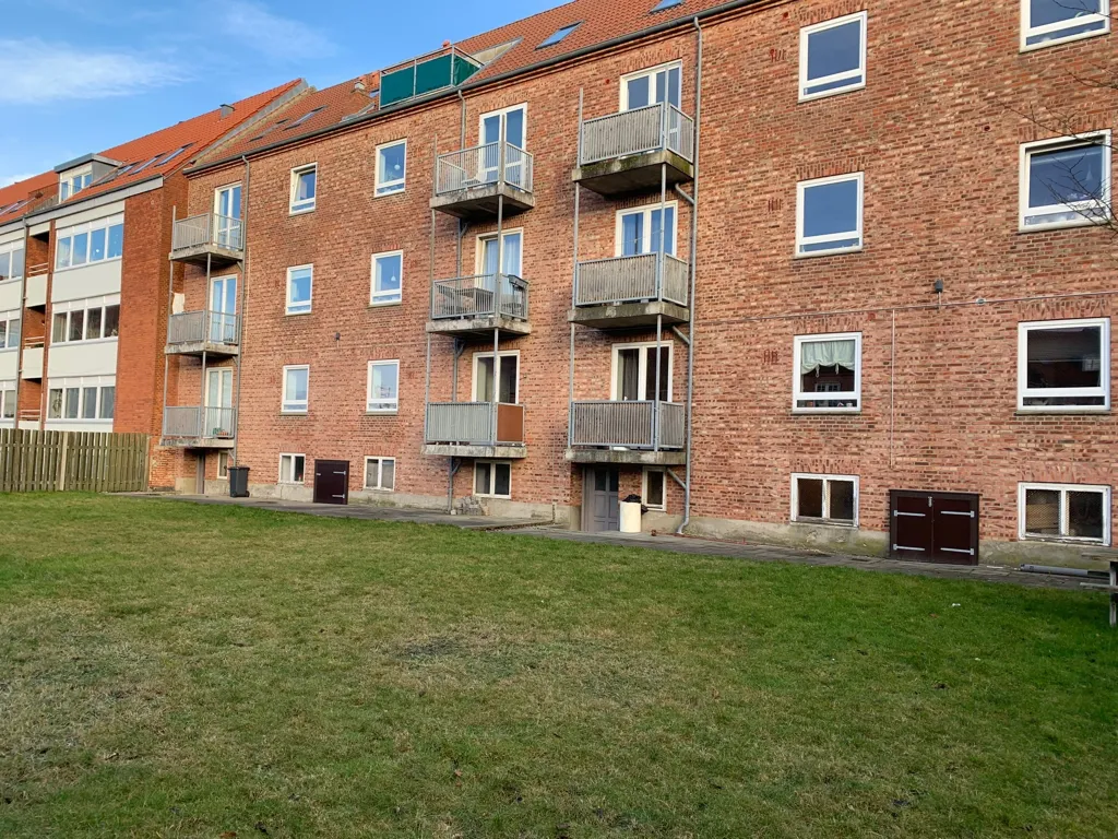 Välivaade - Two-Bedroom Flat with Balcony in Esbjerg
