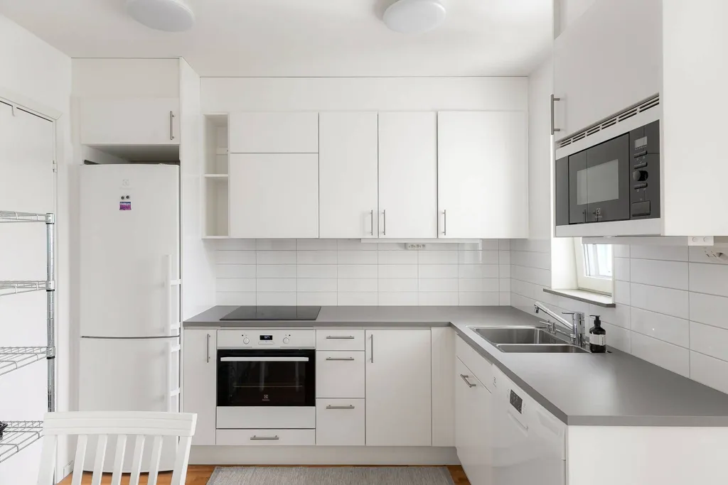 Kitchen - Apartment with Balcony in Råsunda