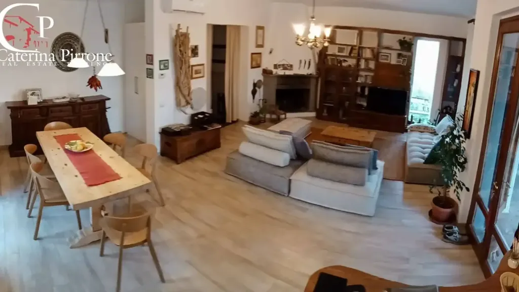 Salle à manger - Panoramic Villa with Pool in Londa