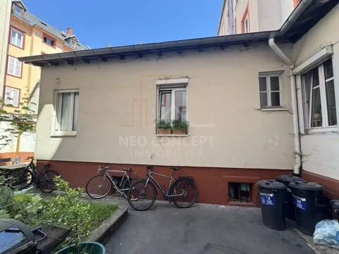 Aed - Furnished Flat with Courtyard in Strasbourg