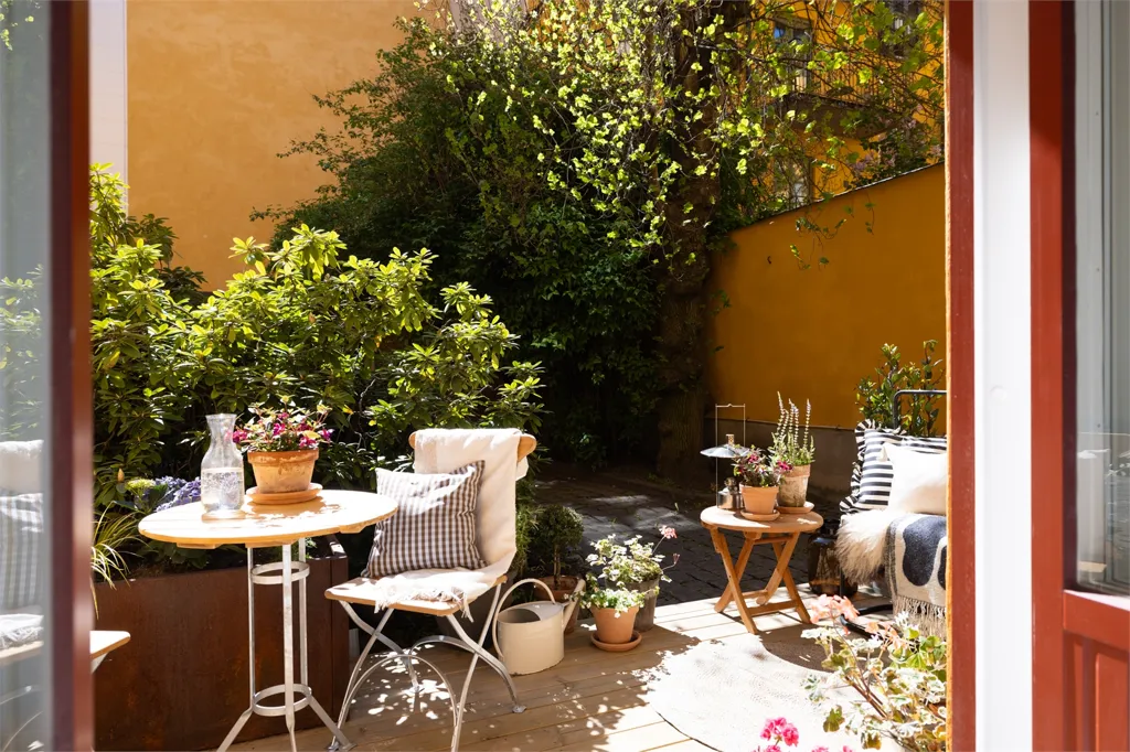 Terrace - Charming 2-Bedroom Flat with Garden in Vasastan