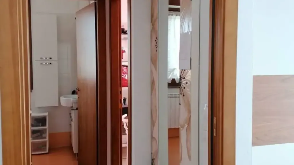 Entrée - Three-Room Apartment with Terrace in Castelfiorentino