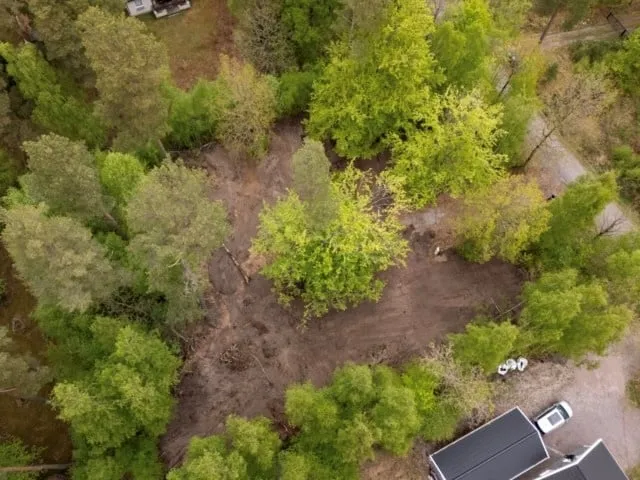 Vue aérienne - Unbuilt Plot with Nature Access in Idyllic Area
