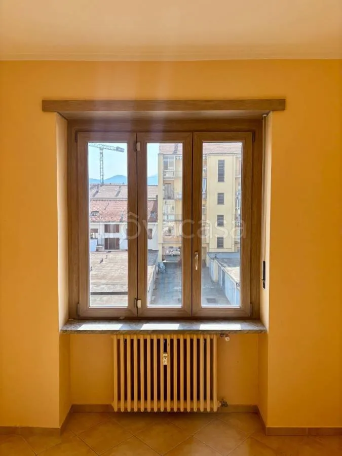 Pièces - Modernised 2-Bed Flat with Balcony in Pinerolo
