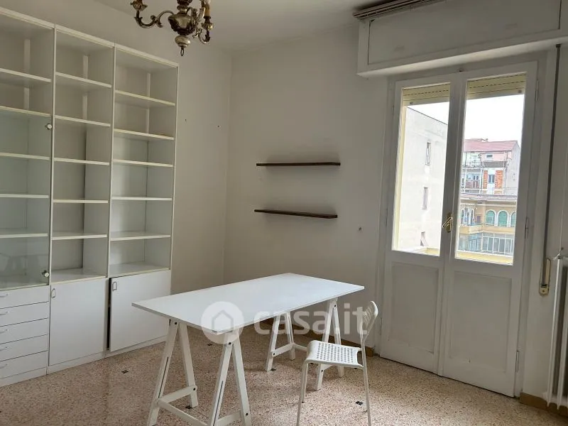 Kabinet - Spacious Apartment with Private Garage in Terni