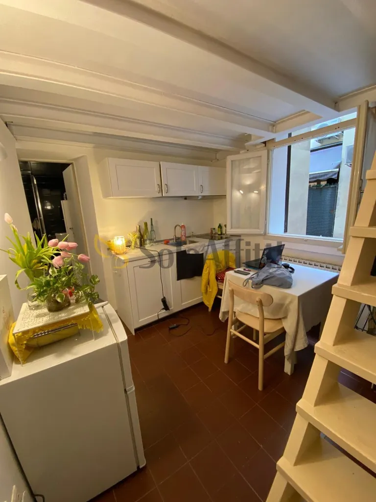 Cucina - Modernised Studio in Central Bologna