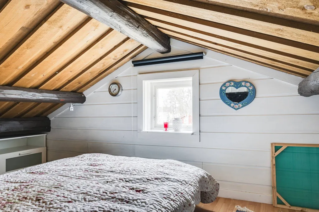 Chambres - Cottage with Lakefront in Falmarksheden