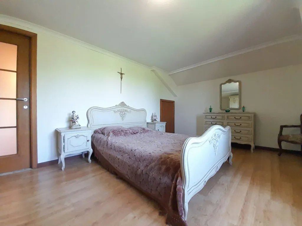 Magamistoad - Open Plan House with Garden in Brakel