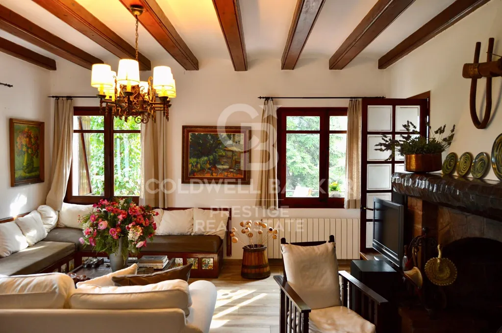 Soggiorno - Luxury Farmhouse with Pool in Castellví de Rosanes