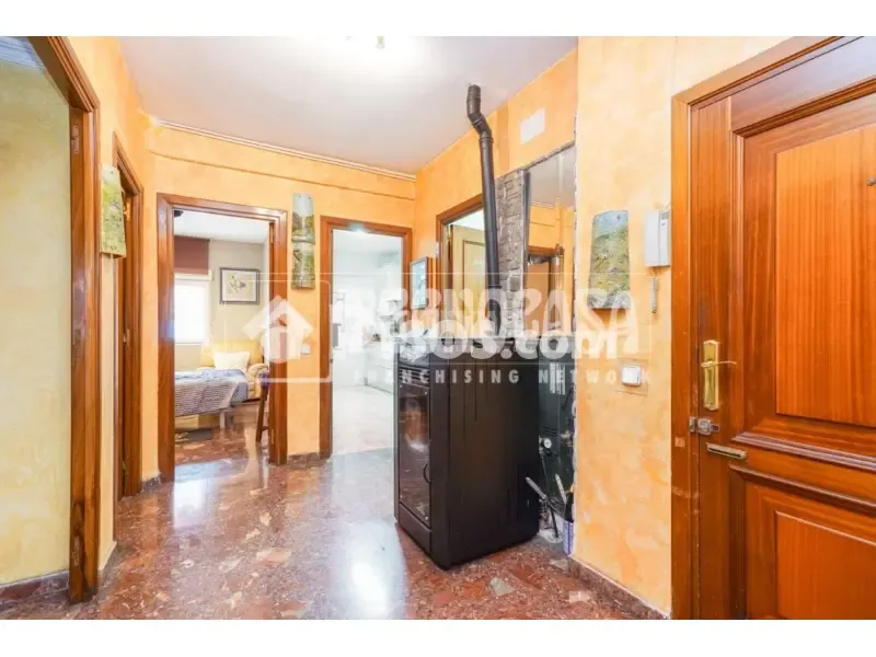 hallway_entrance